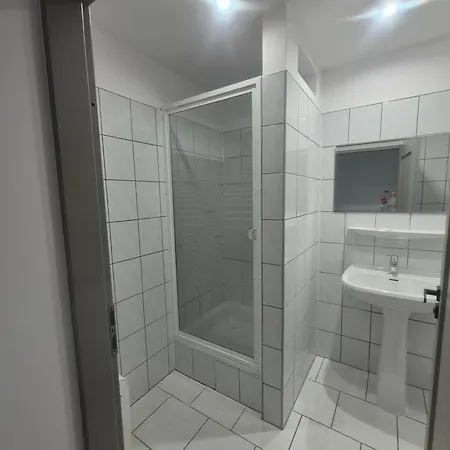 Na Deptaku Vila *